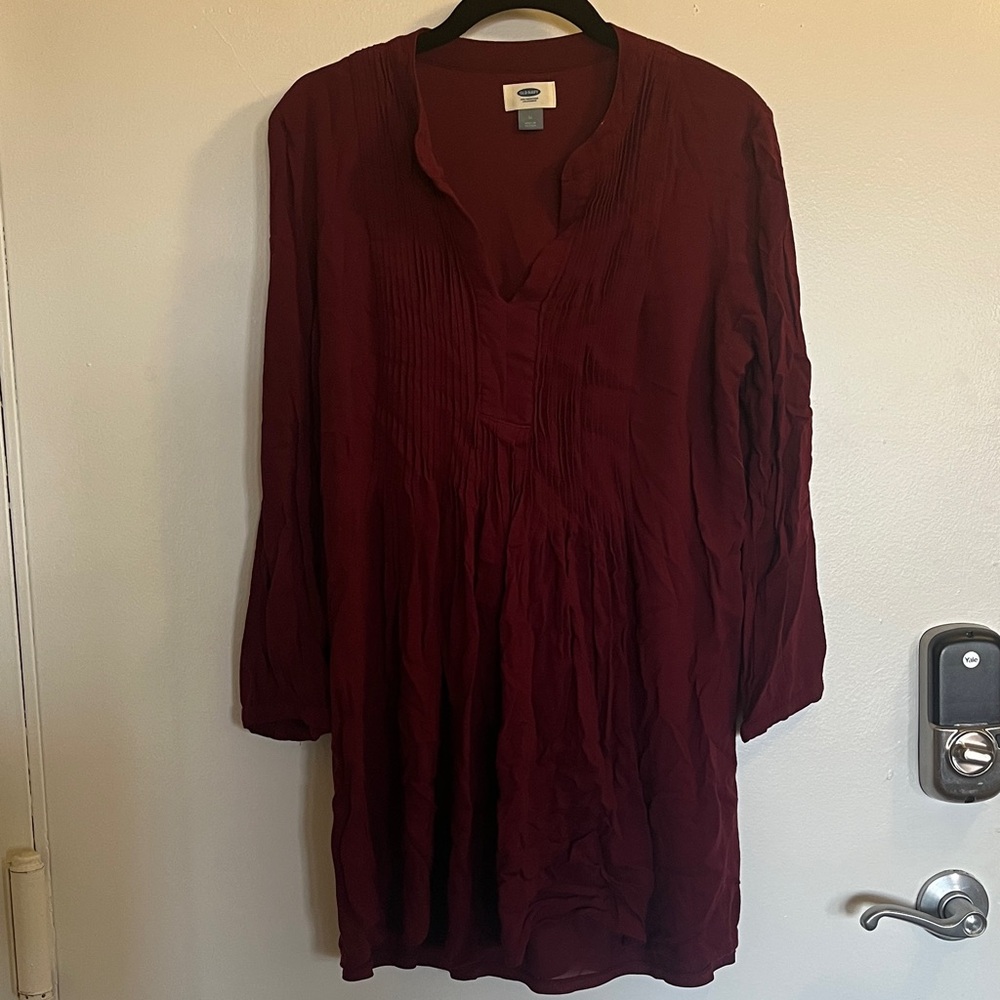 Elegant Burgundy Women's Dress